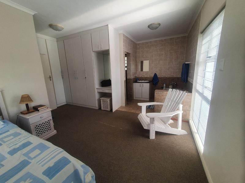 3 Bedroom Property for Sale in Franskraal Western Cape
